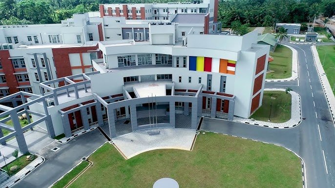 hq720 (2) university front view